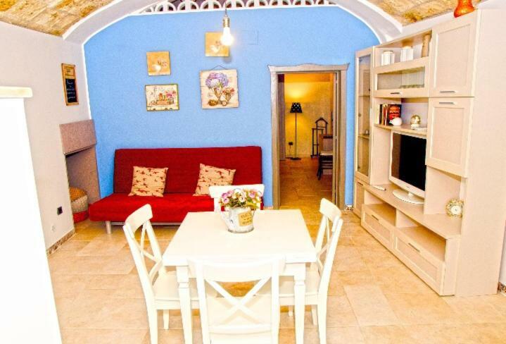 Casetta San Domenico Apartment Монополи Экстерьер фото