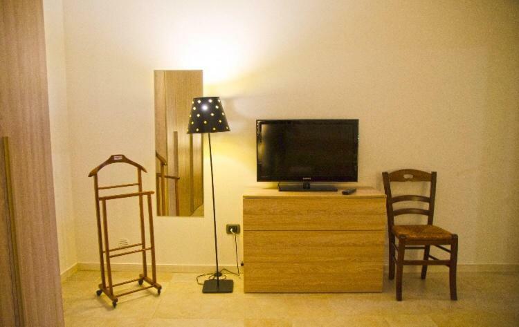 Casetta San Domenico Apartment Монополи Экстерьер фото